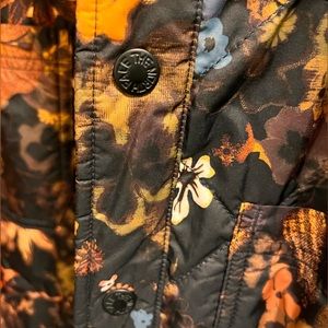 Reversible puffer jacket